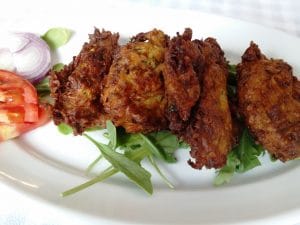 Santorini, restaurant grecesc pe Mihai Bravu, la Piata Muncii