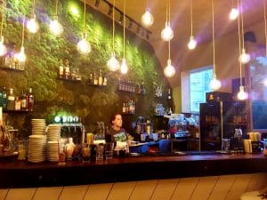 Shift Pub, local boem pe Eremia Grigorescu in Bucuresti