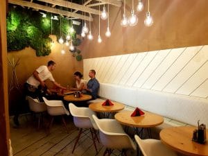 Shift Pub, local boem pe Eremia Grigorescu in Bucuresti