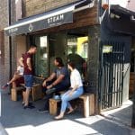 Steam, mini-cafenea hipster la Charles de Gaulle in Bucuresti