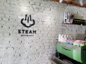 Steam, mini-cafenea hipster la Charles de Gaulle in Bucuresti