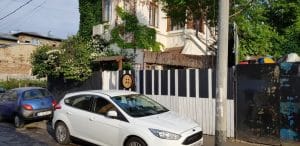 Strada Duzilor, cu restaurantul cu terasa boema Modelier