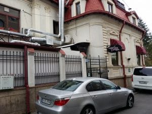 Tulin, restaurant libanez in Schitu Magureanu
