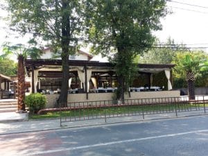 Vanity, restaurant, terasa si ballroom in Regie