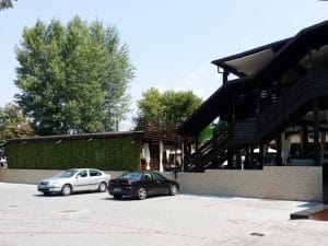 Vanity, restaurant, terasa si ballroom in Regie