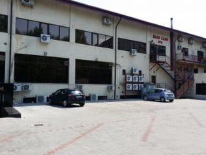 Vanity, restaurant, terasa si ballroom in Regie