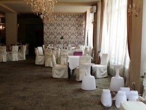 Vanity, restaurant, terasa si ballroom in Regie