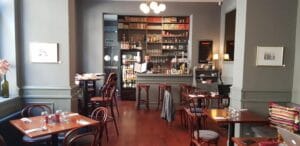 Bistro Matrioska local boem pe Visarion in Bucurestiul vechi 10