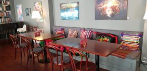 Bistro Matrioska local boem pe Visarion in Bucurestiul vechi 22