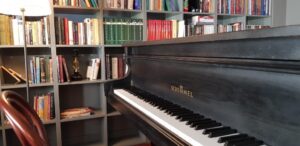 Bistro Matrioska local boem pe Visarion in Bucurestiul vechi 26