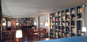 Bistro Matrioska local boem pe Visarion in Bucurestiul vechi 27