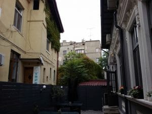 Bistro Matrioska, local boem pe strada Visarion in Bucuresti