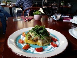 Bistro Matrioska, local boem pe strada Visarion in Bucuresti