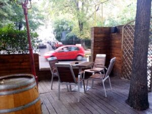 Burebista, terasa si restaurant romanesc si vanatoresc in Bucuresti