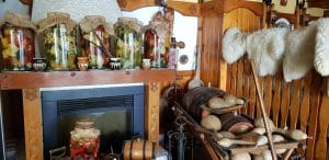 Casa Gorjana, restaurant traditional romanesc in Centrul Vechi, la Brezoianu