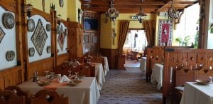 Casa Gorjana, restaurant traditional romanesc in Centrul Vechi, la Brezoianu