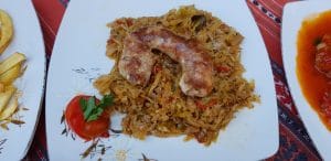 Casa Gorjana, restaurant traditional romanesc in Centrul Vechi, la Brezoianu