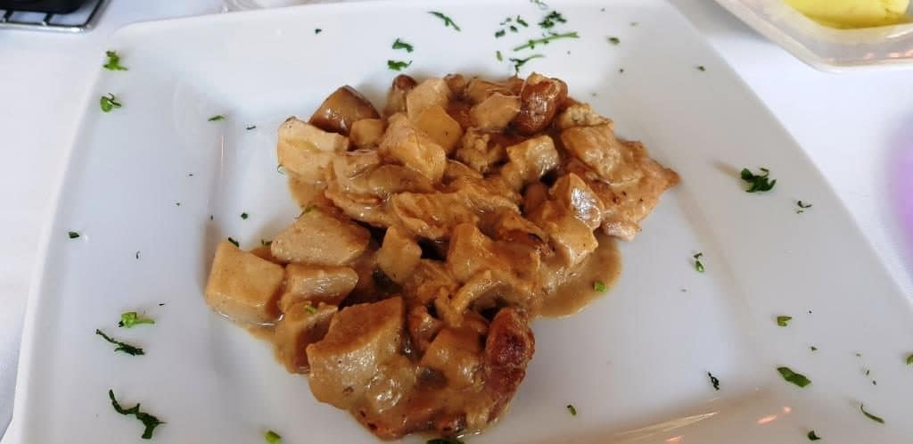 Gallo Nero Dorobantilor, restaurant italian la Piata Charles de Gaulle in Bucuresti