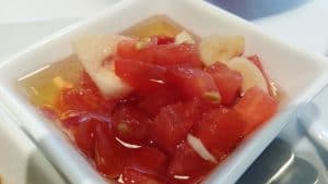 Gallo Nero, restaurant cu specific italian clasic la Piata Charles de Gaulle