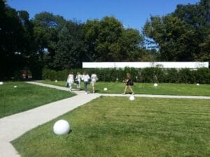 Gradina Floreasca, terasa cu piscina in Parcul Floreasca din Bucuresti