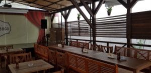 La Nenea Iancu, berarie in strada Romulus din Bucurestiul Vechi