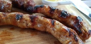 La Nenea Iancu, berarie in strada Romulus din Bucurestiul Vechi