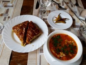 La Zavat, taverna pescareasca, bucatarie greceasca traditionala in Popa Nan