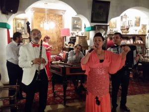 Locanta Jaristea, restaurant cu program artistic in Bucuresti