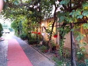 Luna Cafe & Bistro, pe strada Viitorului in Bucuresti