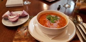 Nicoresti, restaurant romanesc popular pe strada Toamnei in Bucuresti