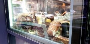 Sara Pizza, restaurant and more, bacanie cu restaurant pe Popa Petre