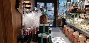 Sara Pizza, restaurant and more, bacanie cu restaurant pe Popa Petre