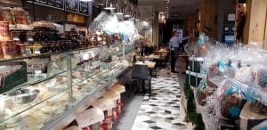 Sara Pizza, restaurant and more, bacanie cu restaurant pe Popa Petre