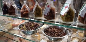 Sara Pizza, restaurant and more, bacanie cu restaurant pe Popa Petre