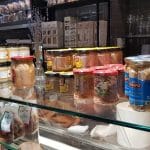 Sara, bacanie de delicatese italienesti si bistrou de paste si pizza