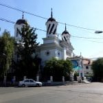 Strada Silvestru din Bucuresti, cu Biserica Silvestru si Restaurantul Il Destino