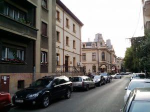 Strada Viitorului din Bucuresti, cu Luna si Gastronomika