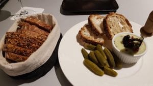 Tasting Room in Piata Floreasca, restaurant si winebar