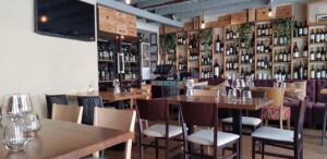 Tasting Room, restaurant si vinoteca