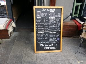 Za Lokal, street food bistro in Calea Victoriei din Bucuresti