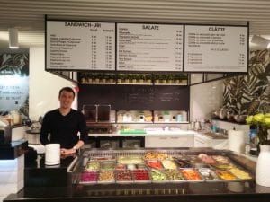 5ENSI si Eat Society in ansamblul Aviatorilor 8 din Piata Victoriei din Bucuresti