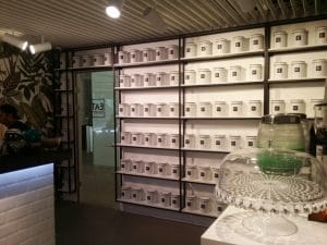 5ENSI si Eat Society in ansamblul Aviatorilor 8 din Piata Victoriei din Bucuresti