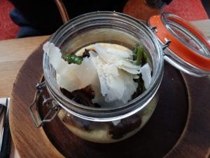 5ENSI, restaurant in complexul Aviatorilor 8 din Piata Victoriei