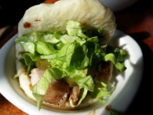 Barka Saffron, restaurant cu bucatarie indiana la Piata Domenii in Bucuresti