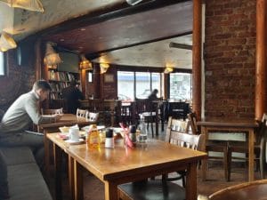 Barka Saffron, restaurant cu bucatarie indiana la Piata Domenii in Bucuresti