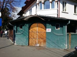 Barka Saffron, restaurant cu bucatarie indiana la Piata Domenii in Bucuresti