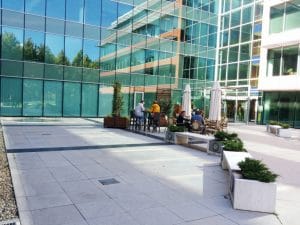 Bucharest Business Park - centru de business cu restaurante si cafenele