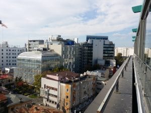 Bucurestiul din Buzesti - Victoriei vazut din restaurantul Upstairs Rooftop