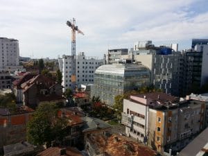 Bucurestiul din Buzesti - Victoriei vazut din restaurantul Upstairs Rooftop