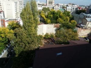 Bucurestiul din Buzesti - Victoriei vazut din restaurantul Upstairs Rooftop